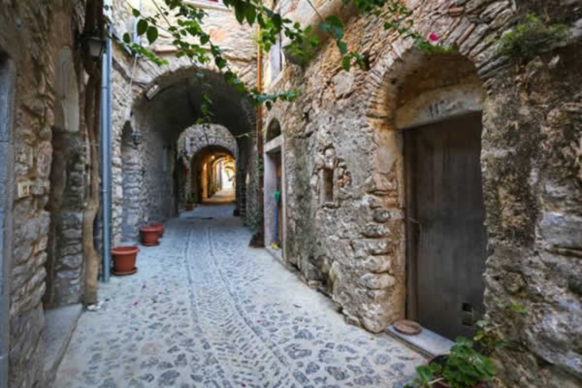 Δέκα από τα πιο εντυπωσιακά κάστρα στην Ελλάδα - Κόβουν την ανάσα