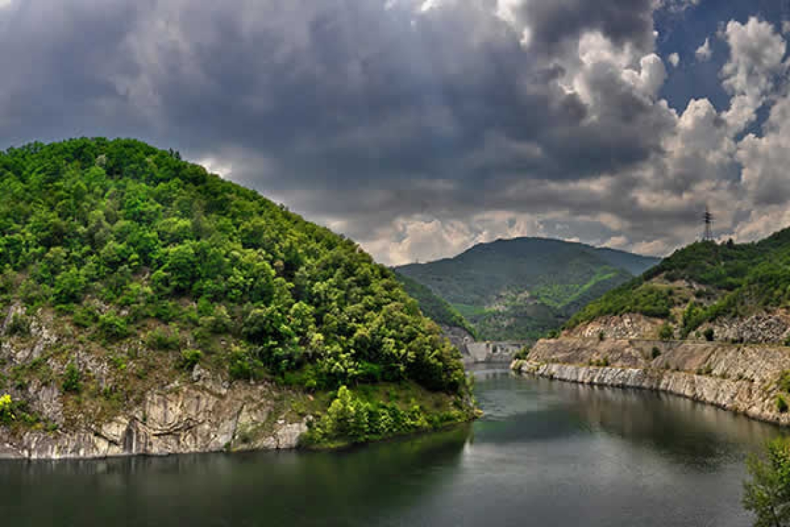 Αυτά είναι τα 10 ομορφότερα ελληνικά ποτάμια