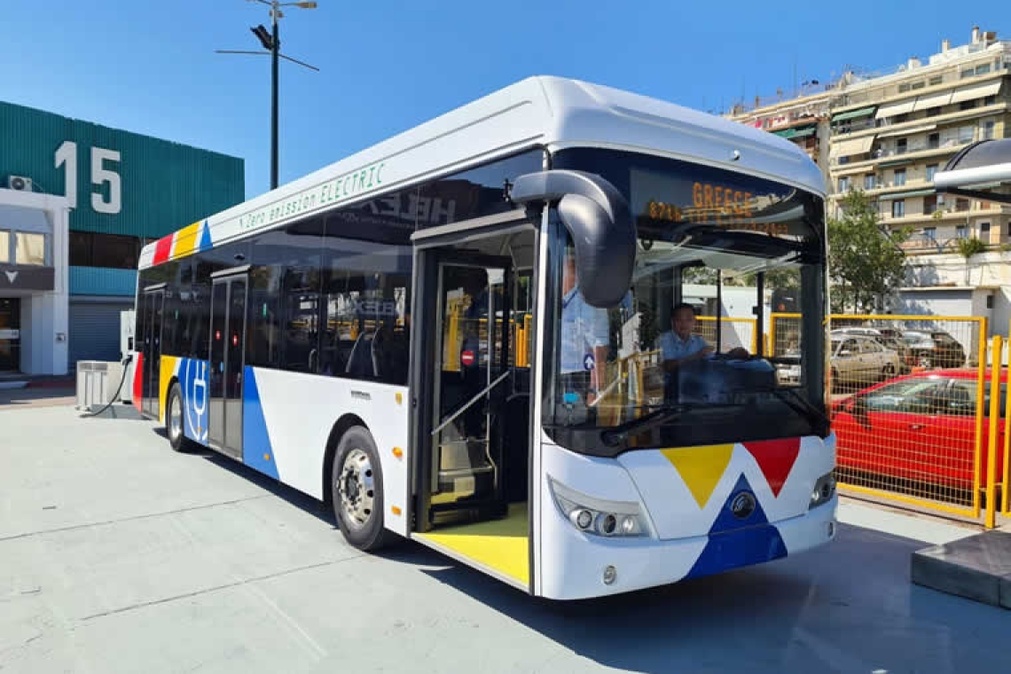 Πιλοτικό πρόγραμμα μεταφοράς με ηλεκτρικά λεωφορεία στα Ειδικά Σχολεία - Ενεργειακή αναβάθμιση 12 φοιτητικών εστιών