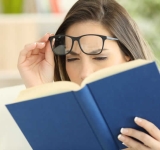 Πρεσβυωπία: Επαναστατικό κολλύριο που την «διορθώνει» σε μισή ώρα
