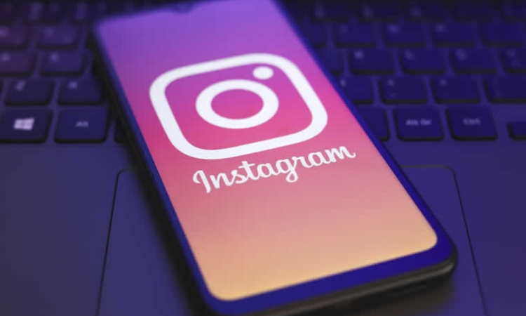 Τρία δισ. οι ενεργοί χρήστες στο Instagram