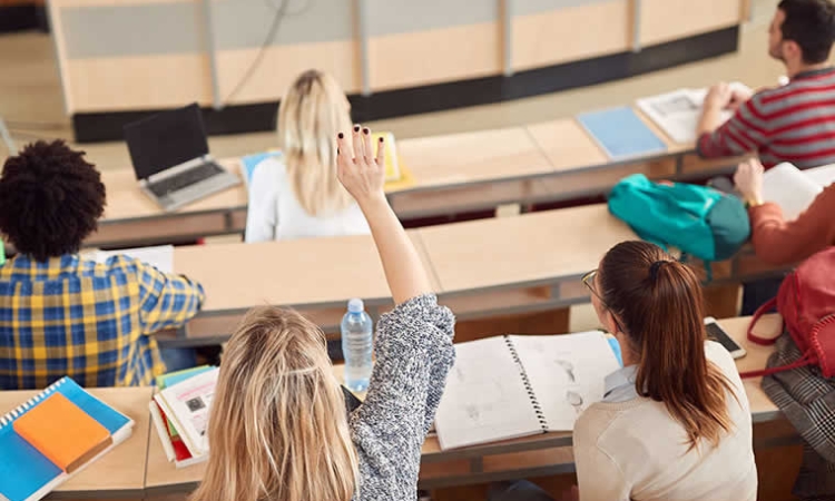 Φοιτητές: Β' φάση μετεγγραφών