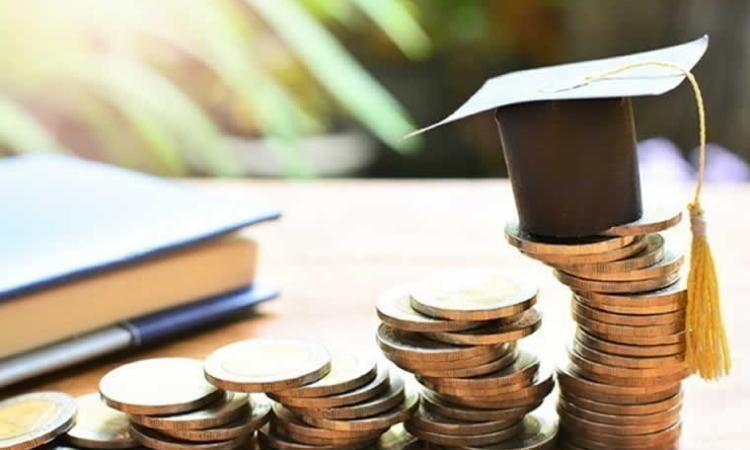 Οικονομική ενίσχυση 2.500 ευρώ: Ποιοι την δικαιούνται το 2026