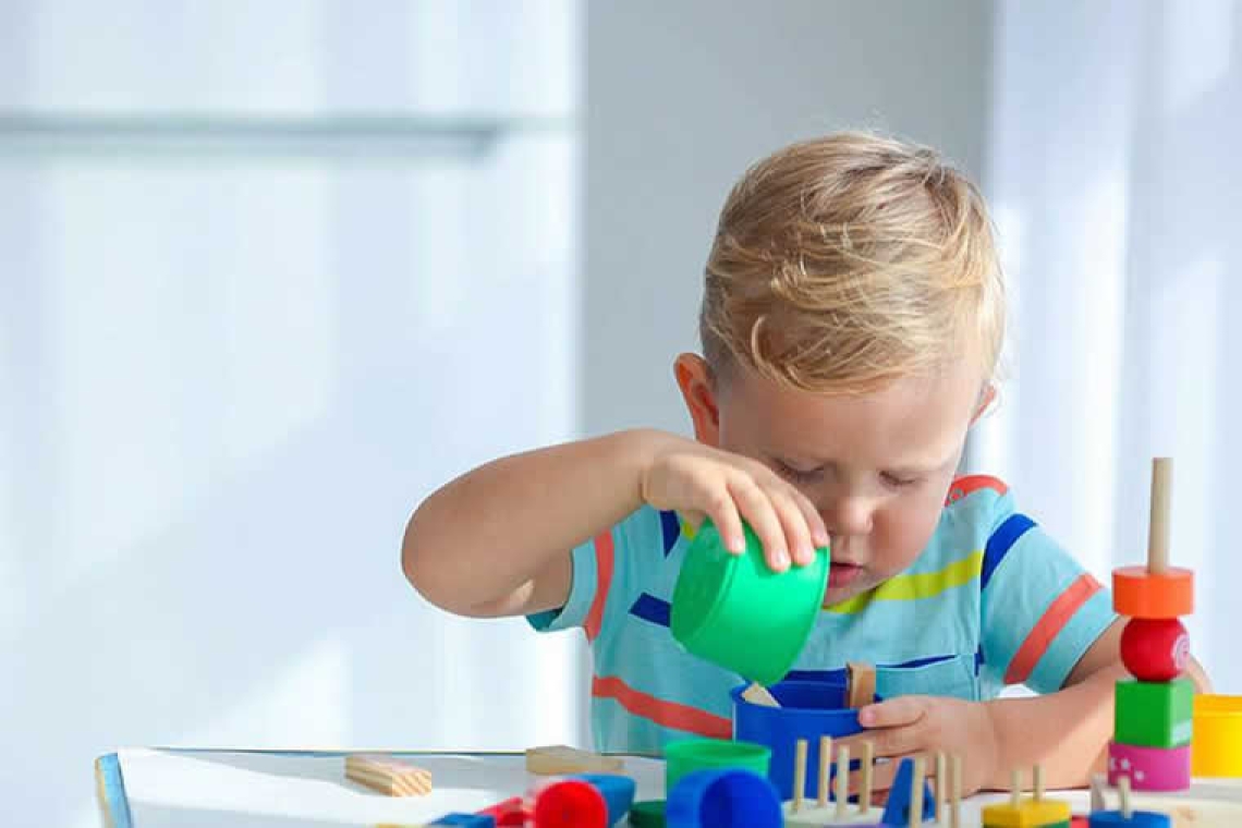 Έρευνα: Τα παιδιά μαθαίνουν την "εξαπάτηση" από την ηλικία των 10 μηνών