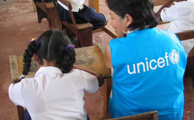 Unicef Ekpaideusi